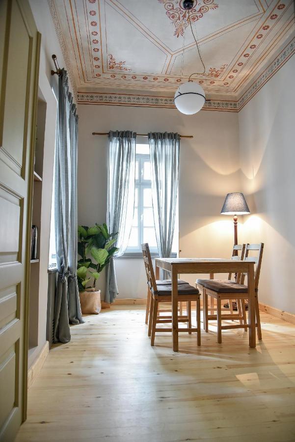 Erst Guest House Athene Buitenkant foto