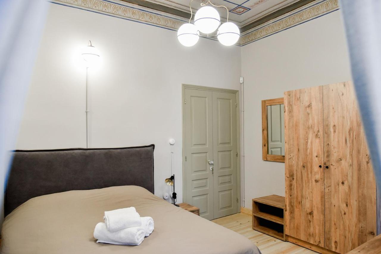 Erst Guest House Athene Buitenkant foto