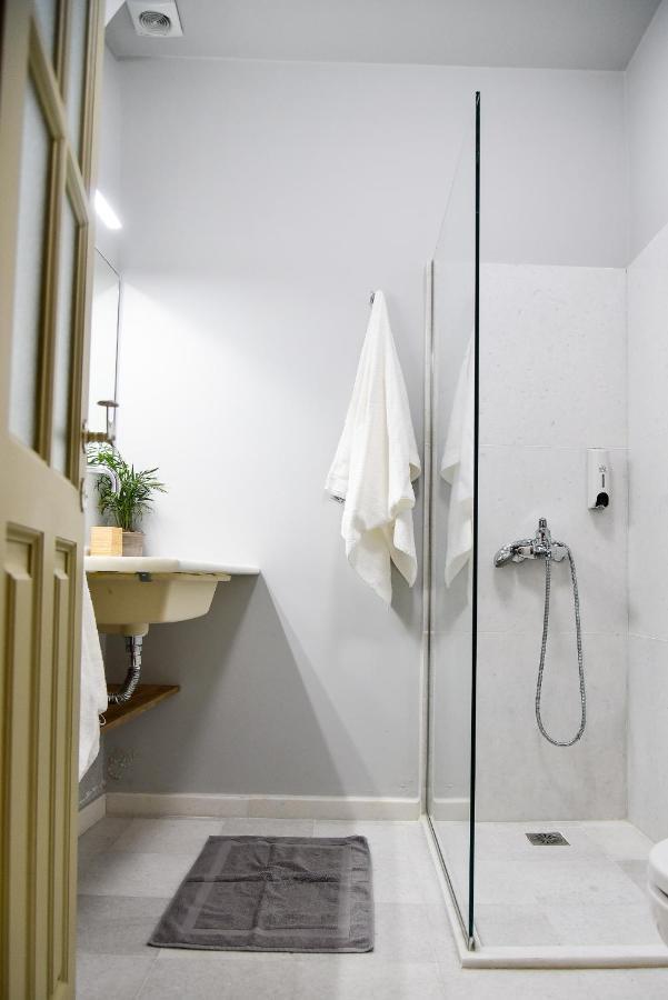 Erst Guest House Athene Buitenkant foto