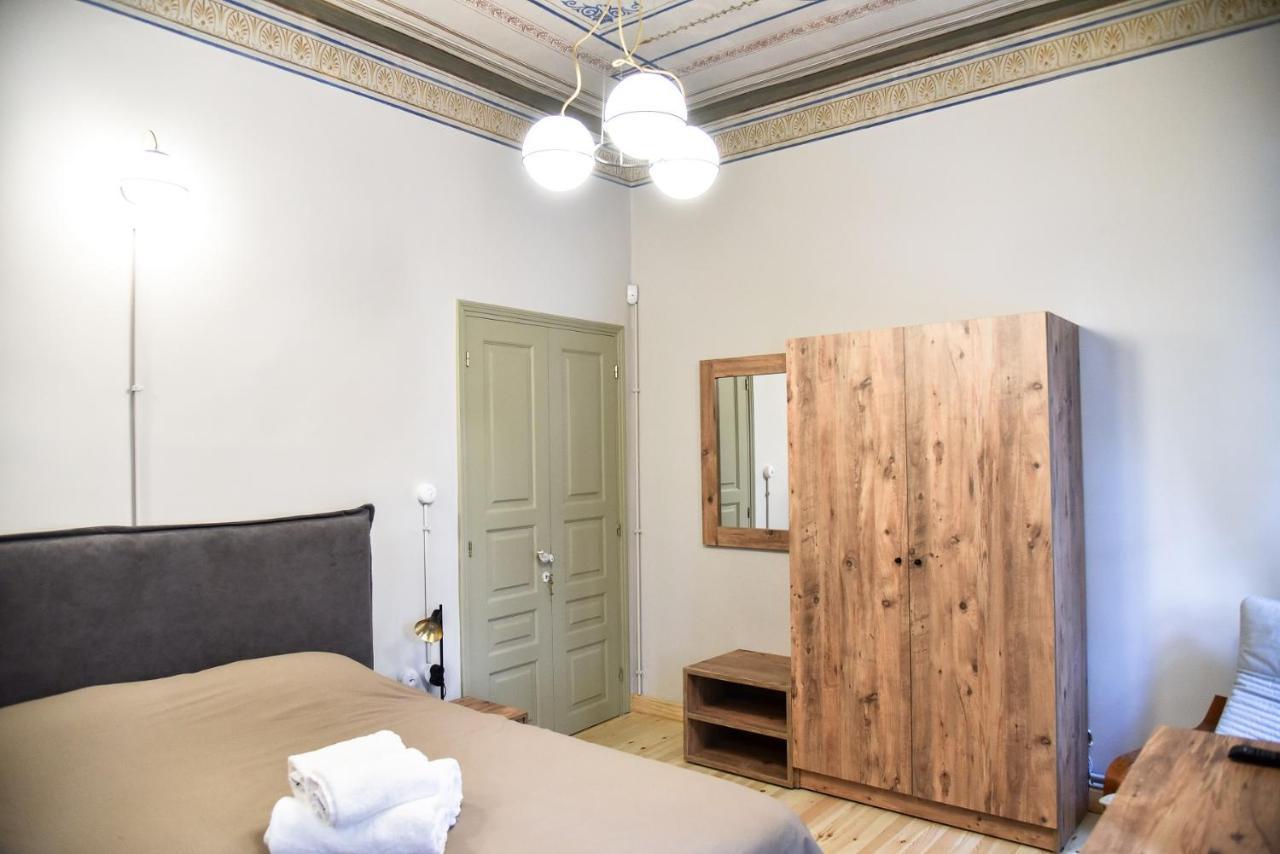 Erst Guest House Athene Buitenkant foto