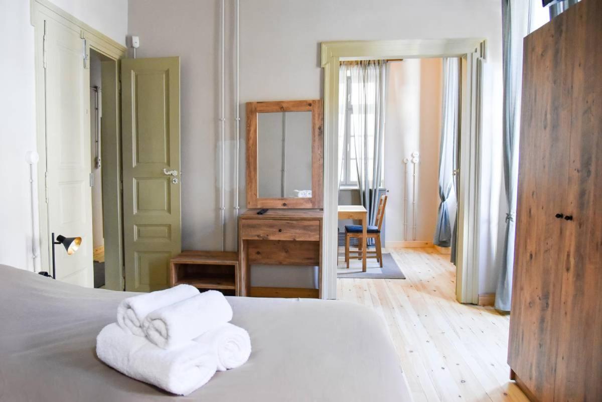 Erst Guest House Athene Buitenkant foto