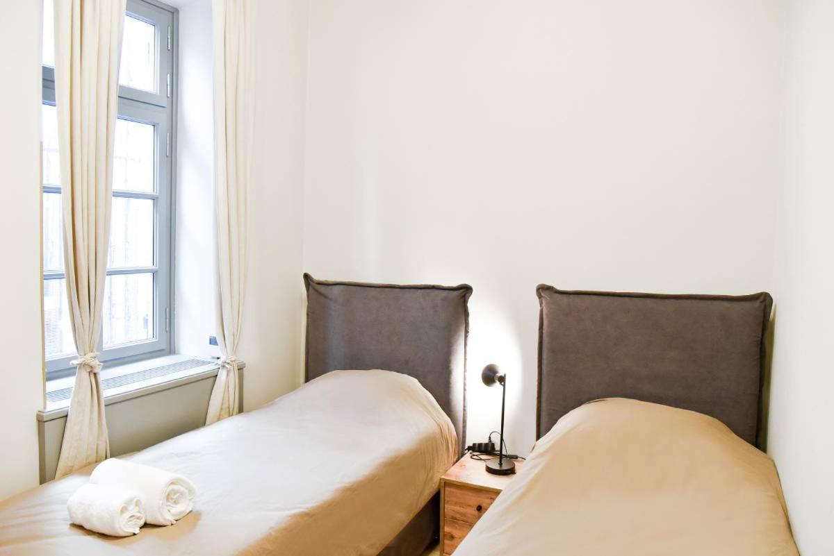 Erst Guest House Athene Buitenkant foto